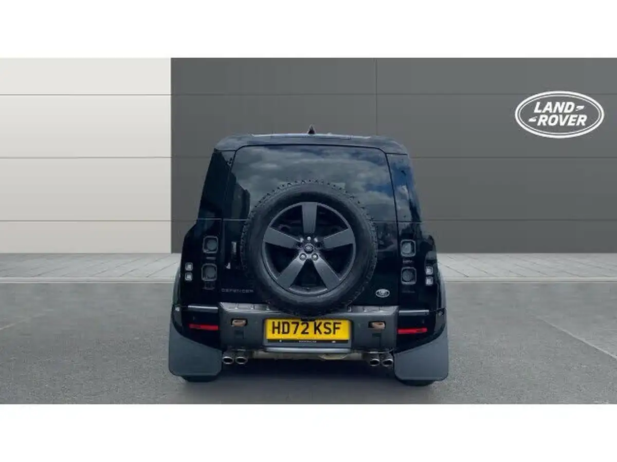 2023-land-rover-90-defender-50-p525-v8-big-5