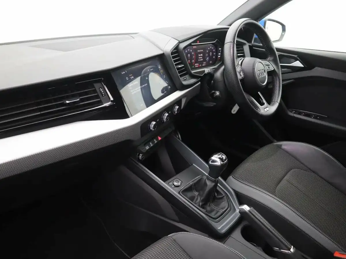 2020-audi-a1-10-30-tfsi-s-line-116ps-big-12