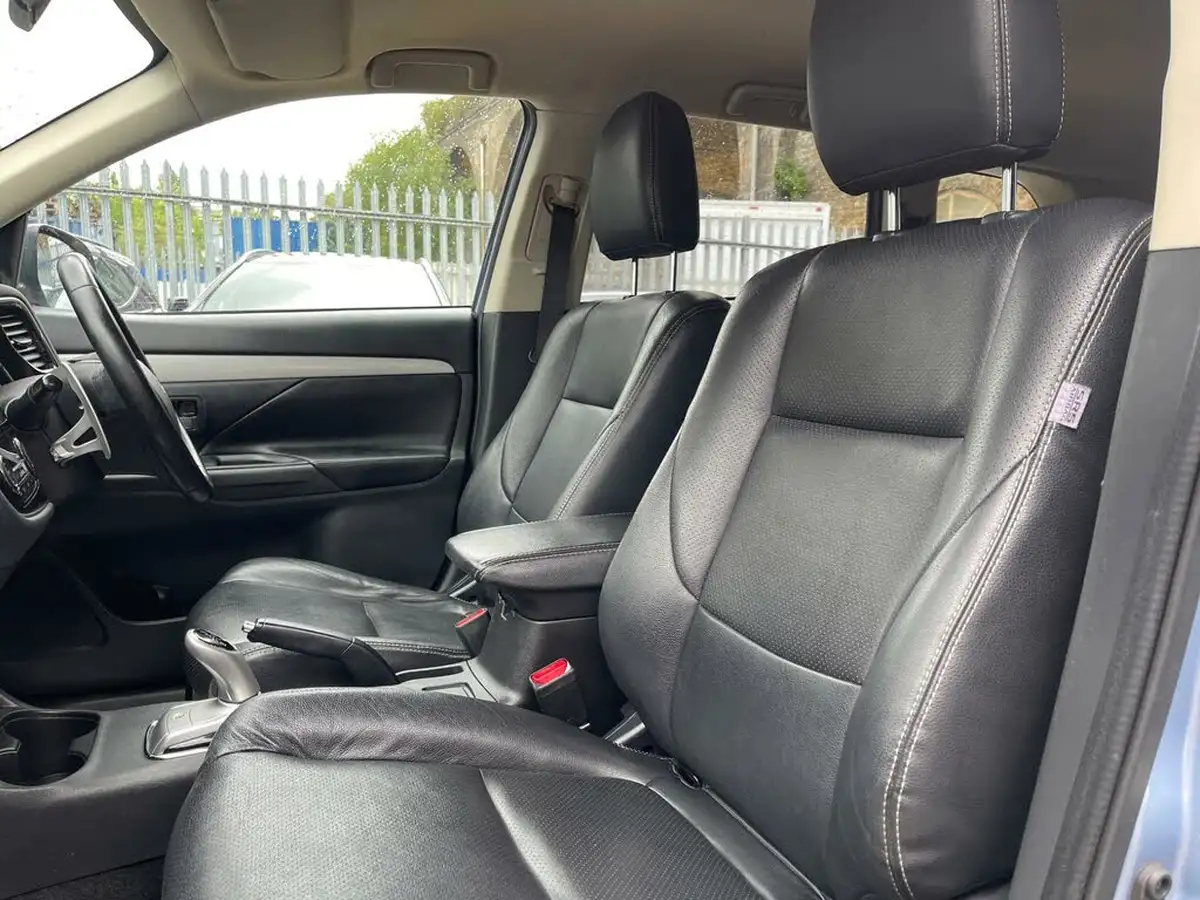 2015-mitsubishi-outlander-20-gx3h-5st-big-26
