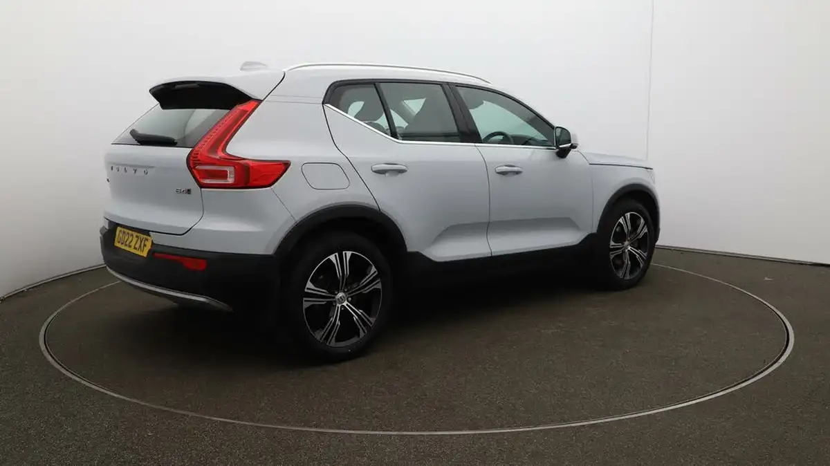 2022-volvo-xc40-20-b4-inscription-awd-big-43