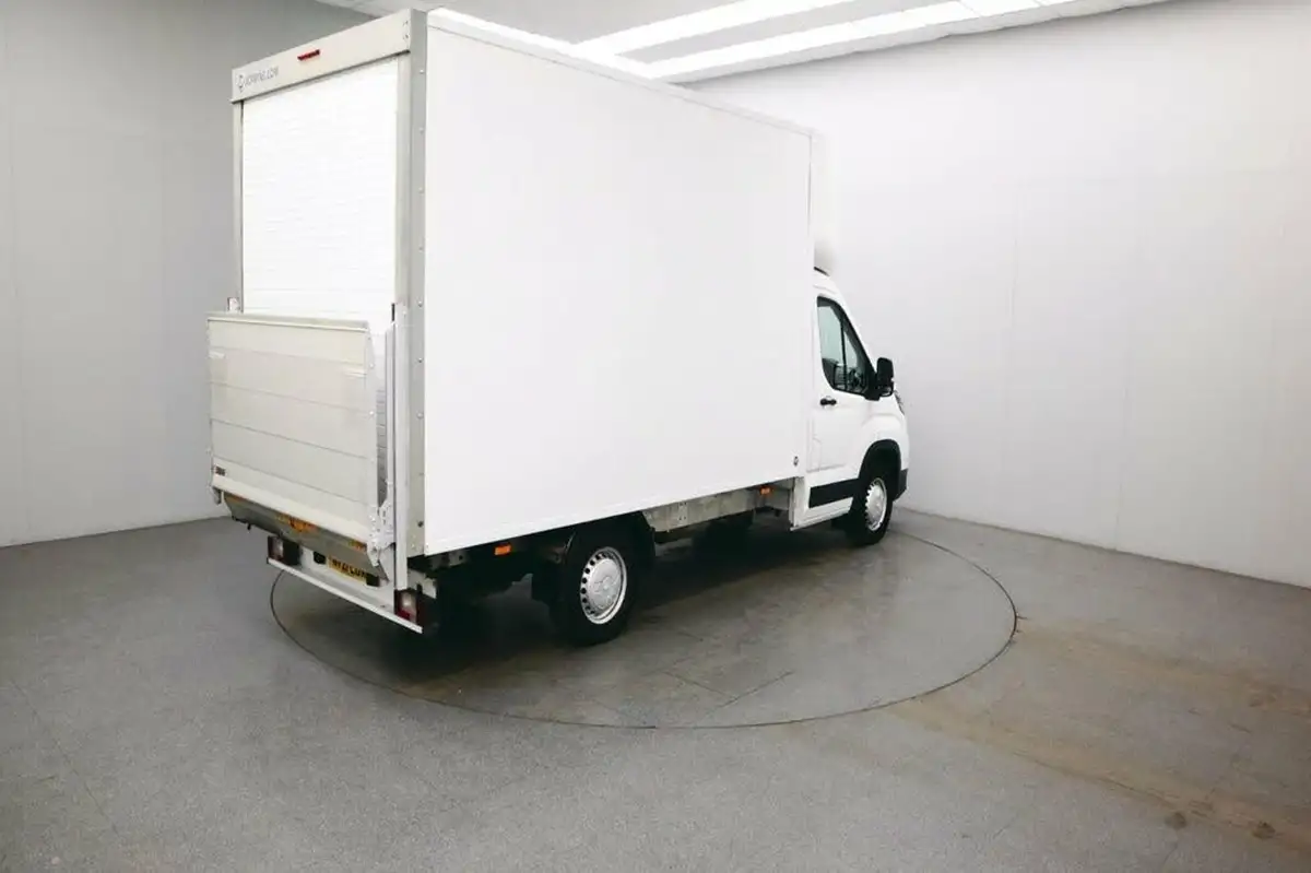 2021-maxus-deliver-9-big-6