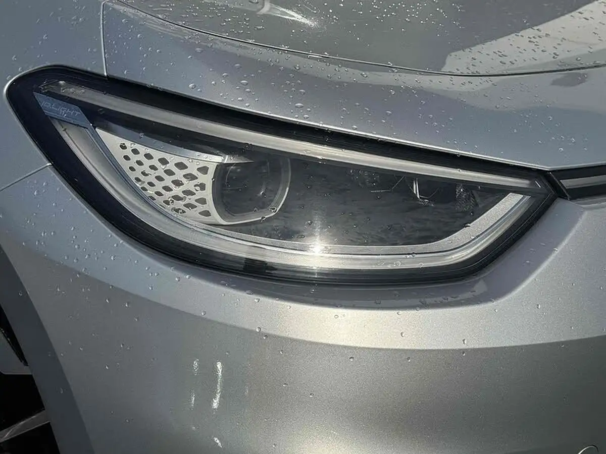 2021-volkswagen-id3-e-tour-big-6
