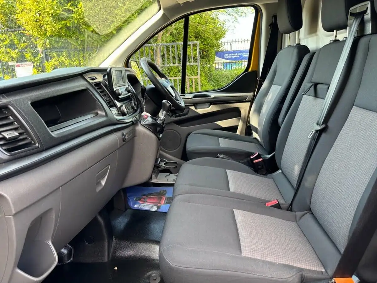 2019-ford-transit-custom-20tdci-340-l1h1-leader-130pseu6dt-big-13