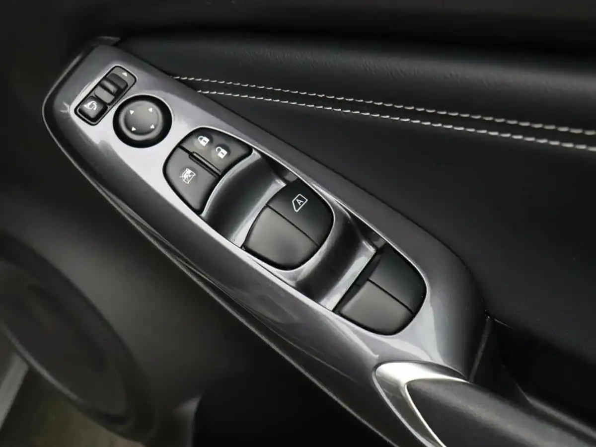 2023-nissan-juke-10-dig-t-n-connecta-big-27