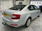 2015-skoda-octavia-20tdi-elegance-hatchback-small-6
