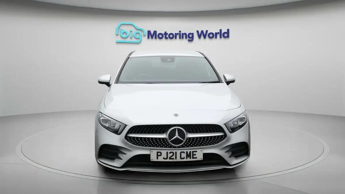 2021-mercedes-benz-a-class-20-a250-amg-line-executive-hatchback-5d-big-2