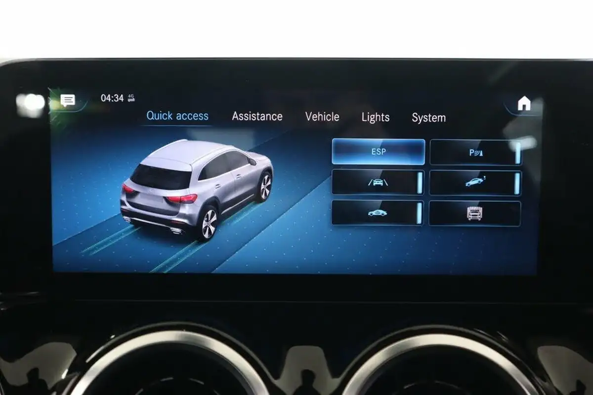 2023-mercedes-benz-gla-class-13-gla-200-sport-executive-station-wagon-big-38
