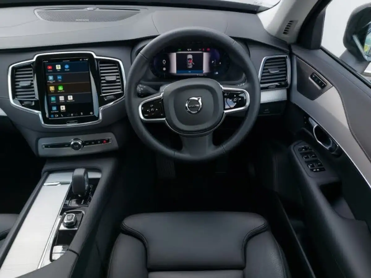 2024-volvo-xc90-20-b5-plus-big-10