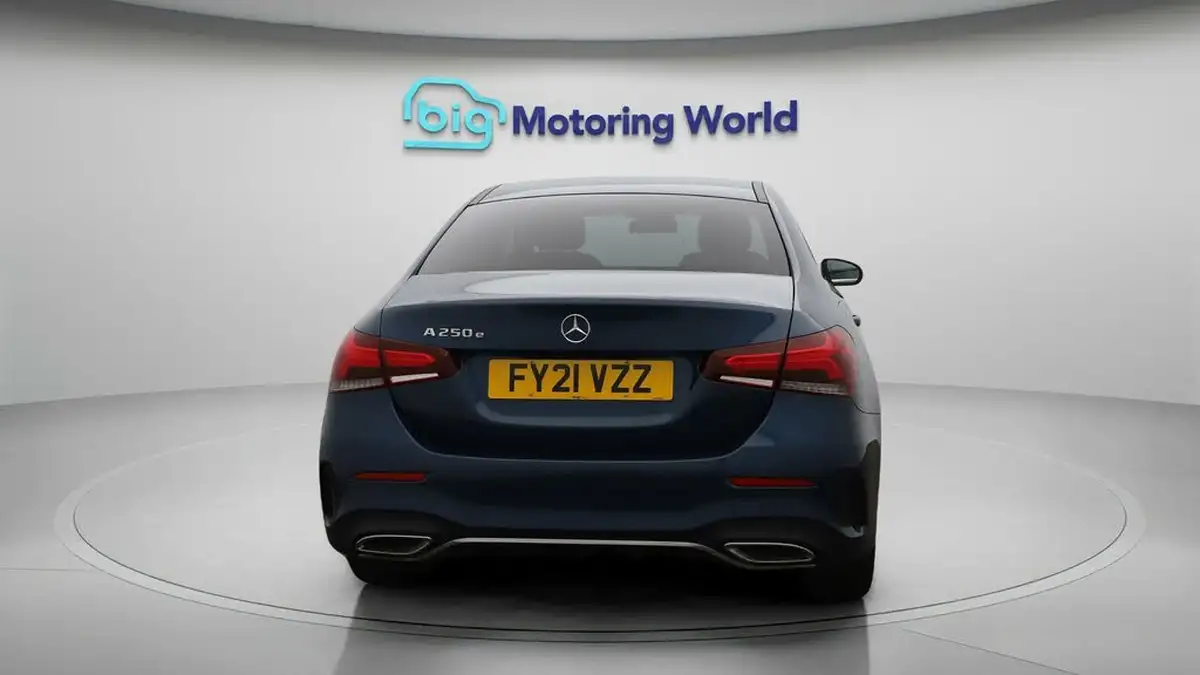 2021-mercedes-benz-a-class-13-a250e-amg-line-executive-saloon-4d-big-6