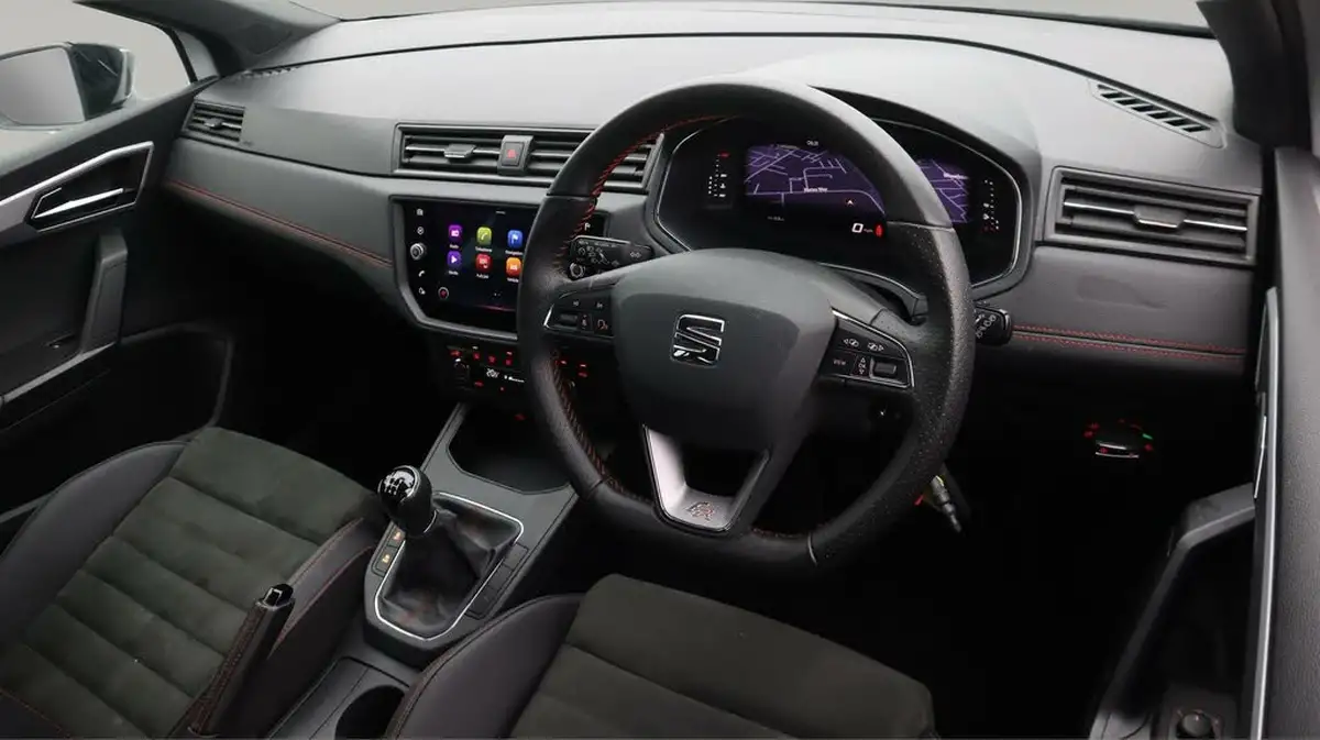 2021-seat-ibiza-10-tsi-fr-sport-110ps-big-9