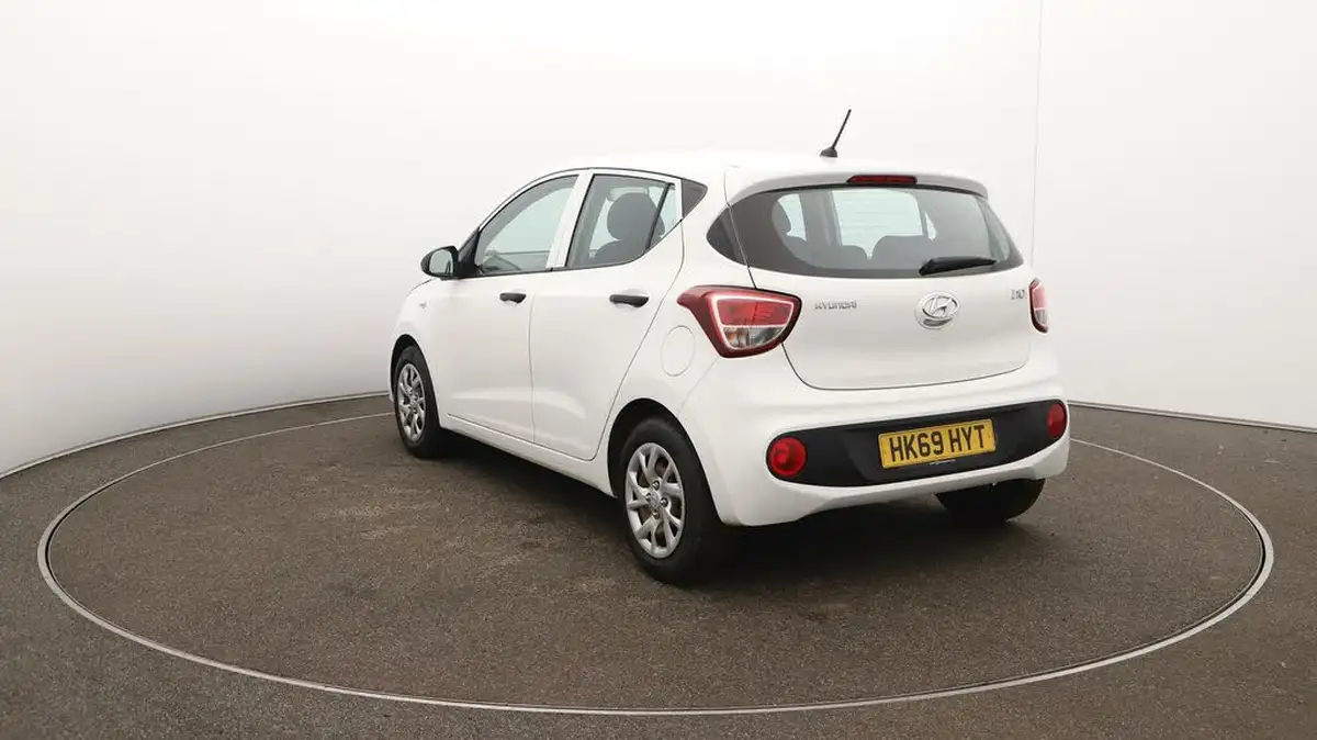 2019-hyundai-i10-10-s-big-58