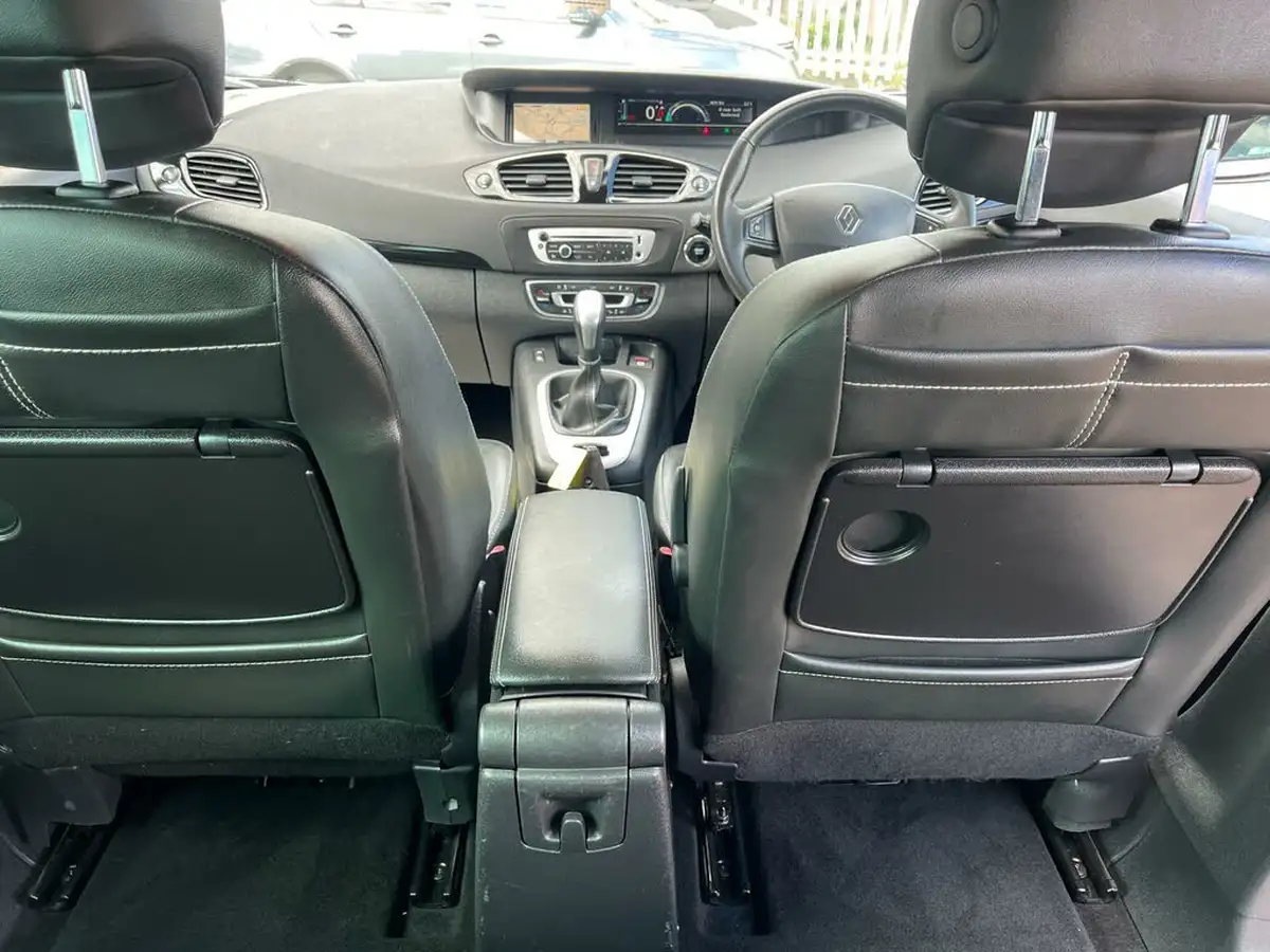 2016-renault-scenic-15dci-dynamique-nav-edc-auto-big-35