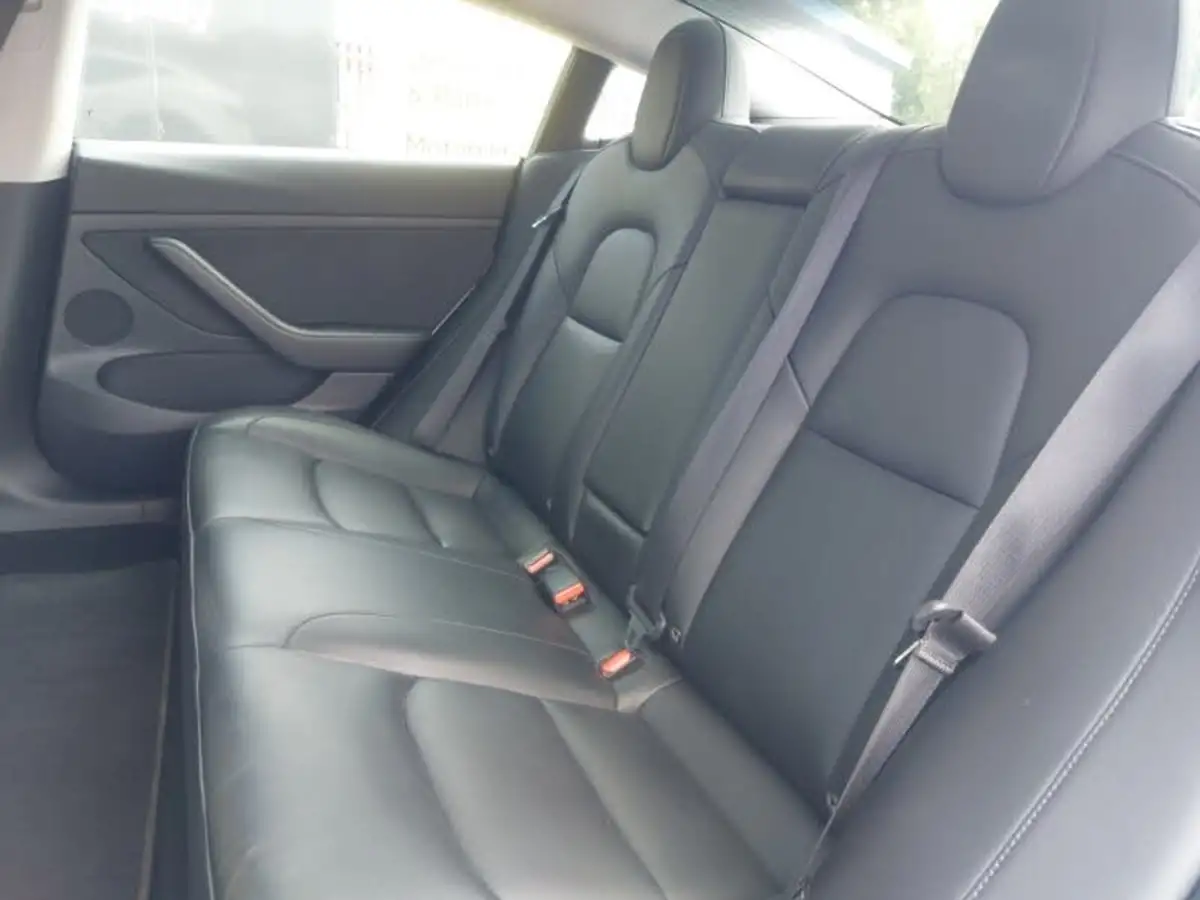 2021-tesla-model-3-e-long-range-4x4-big-5