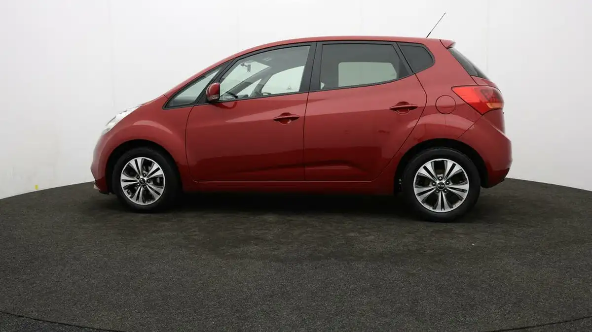 2018-kia-venga-16-3-isg-big-76
