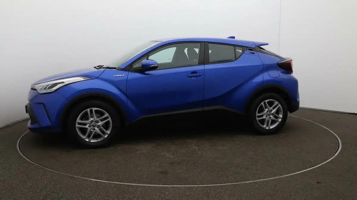 2022-toyota-c-hr-18-vvt-i-icon-big-67