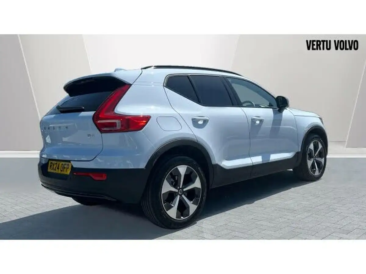 2024-volvo-xc40-20-b4-plus-big-6