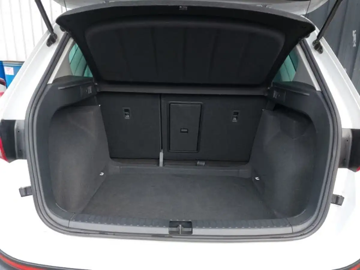 2023-seat-ateca-15-ecotsi-xperience-big-7
