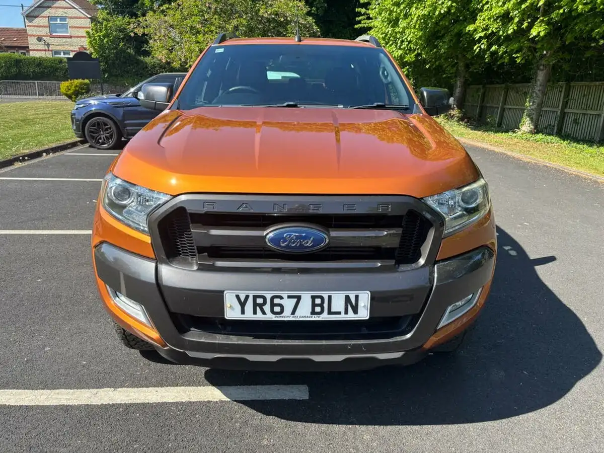 2017-ford-ranger-32td-wildtrak-200pseu6-pick-up-auto-big-1