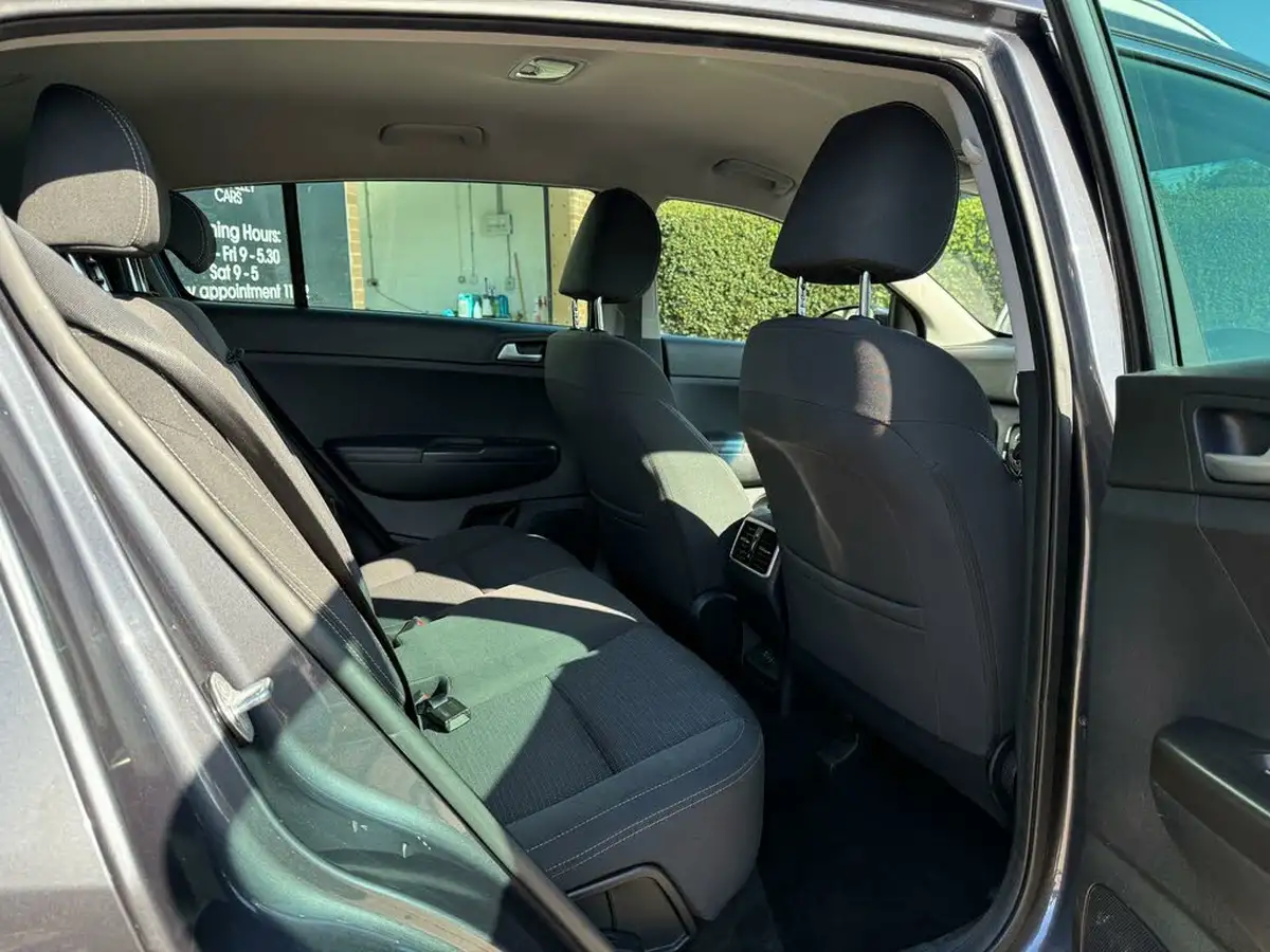 2018-kia-sportage-16-gdi-2-big-35