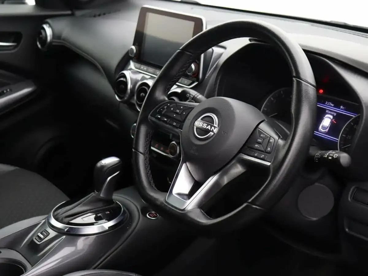 2023-nissan-juke-10-dig-t-n-connecta-dct-big-18