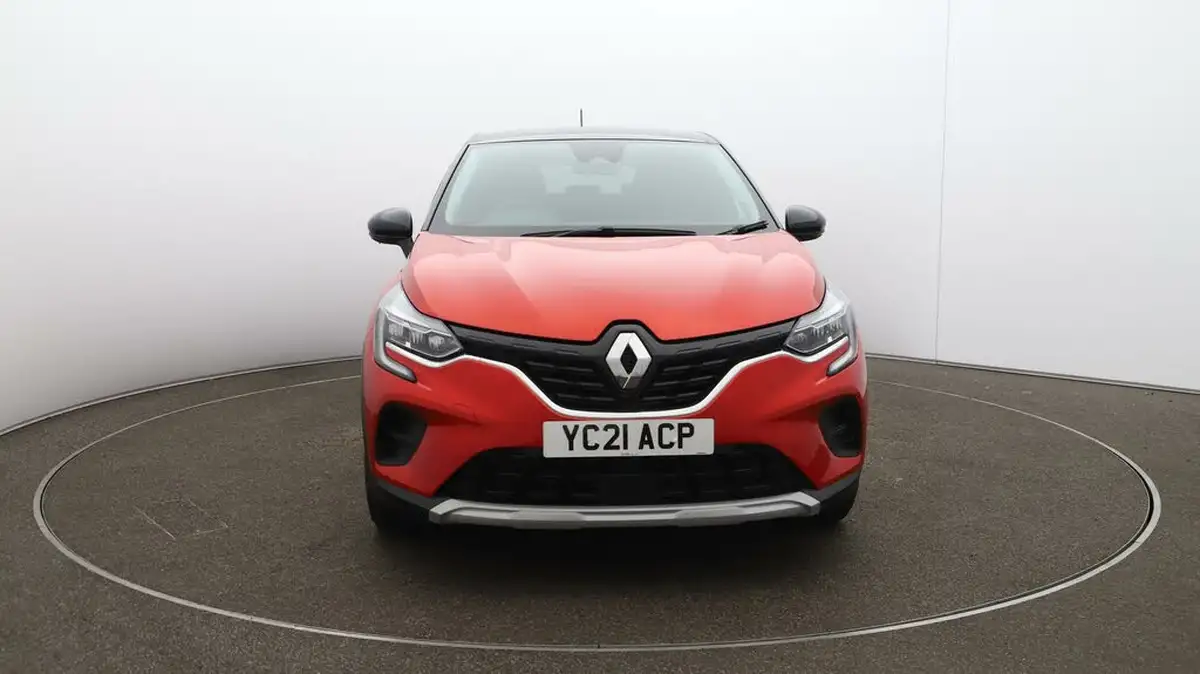 2021-renault-captur-13-tce-iconic-140ps-big-39
