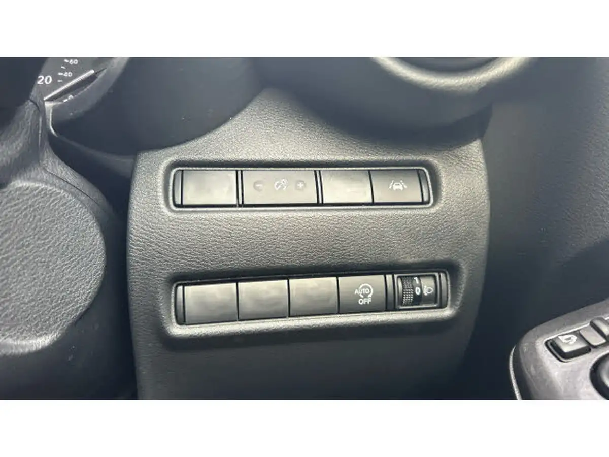 2024-nissan-juke-10-dig-t-n-connecta-dct-big-26