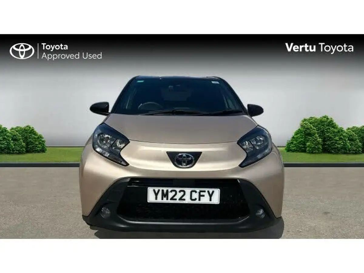 2022-toyota-aygo-x-10-vvt-i-edge-cvt-big-14