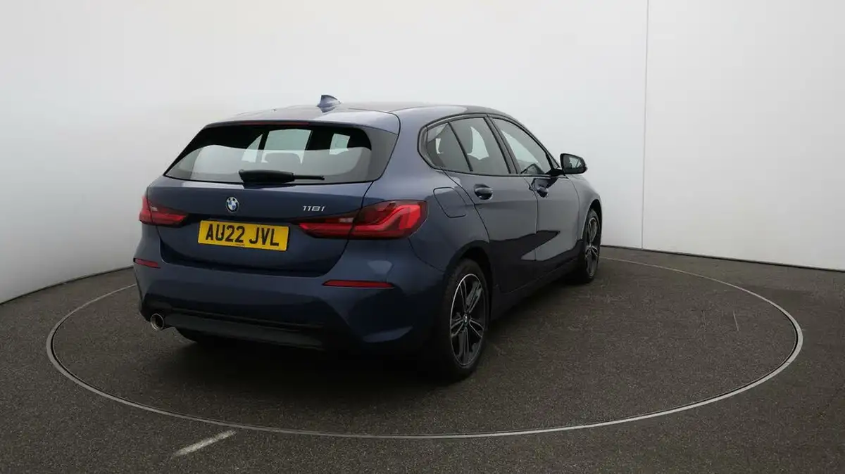 2022-bmw-1-series-15-118i-sport-big-55