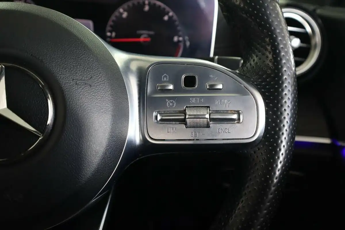 2019-mercedes-benz-e-class-20d-e220d-amg-line-edition-saloon-4d-big-16