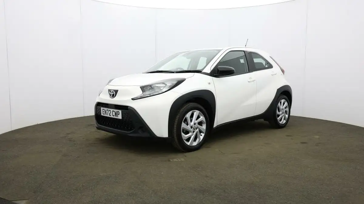 2023-toyota-aygo-x-10-vvt-i-pure-cvt-big-36