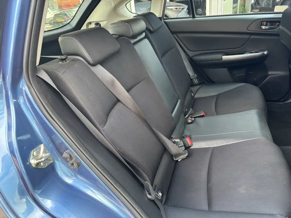 2015-subaru-impreza-16-rc-big-15