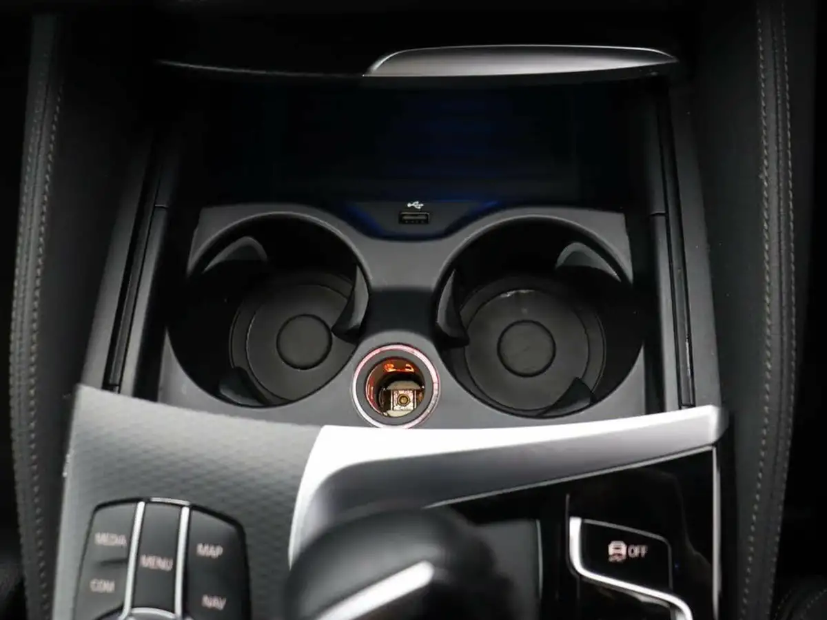 2022-bmw-5-series-20-530e-m-sport-touring-5d-big-47