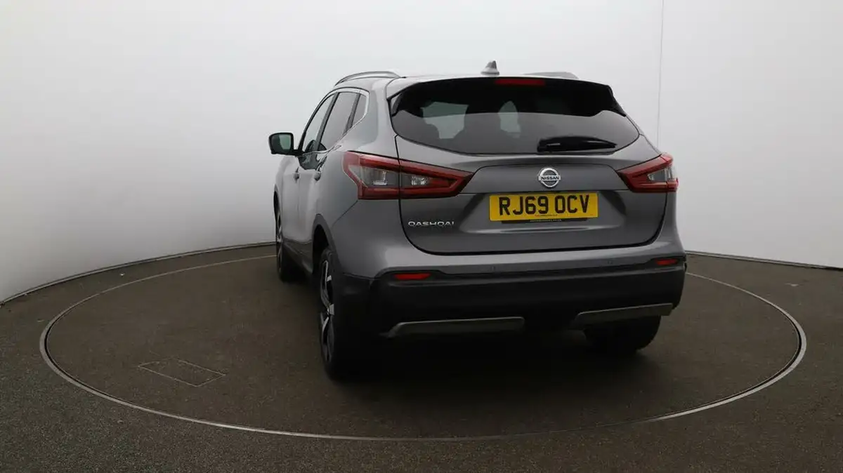 2019-nissan-qashqai-13-dig-t-tekna-160ps-dct-big-60