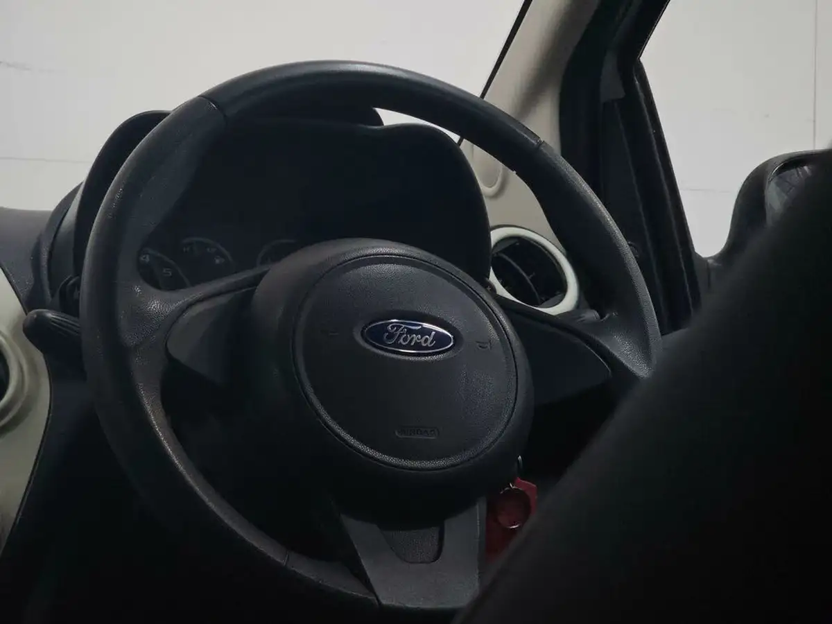 2011-ford-ka-12-edge-ss-big-24