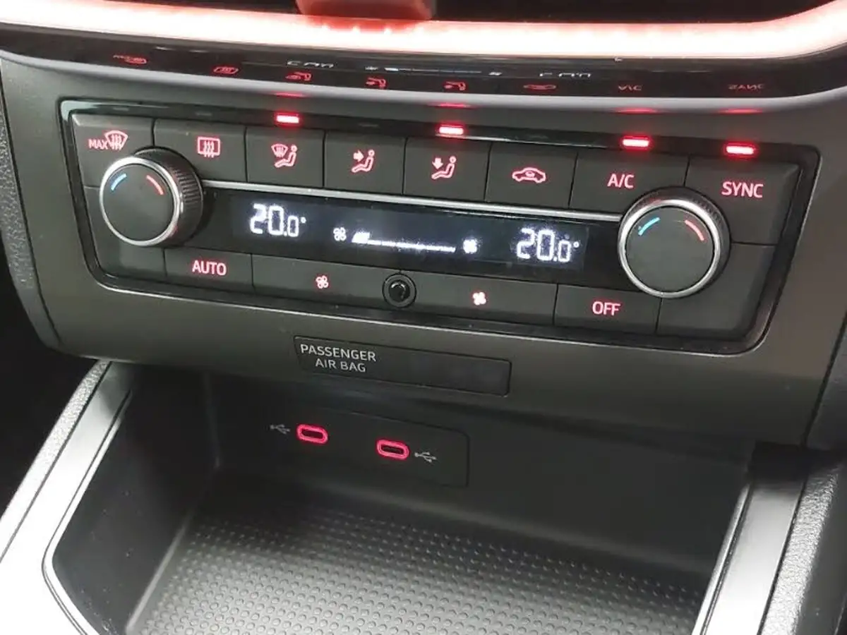 2022-seat-ibiza-10-tsi-fr-sport-110ps-big-13