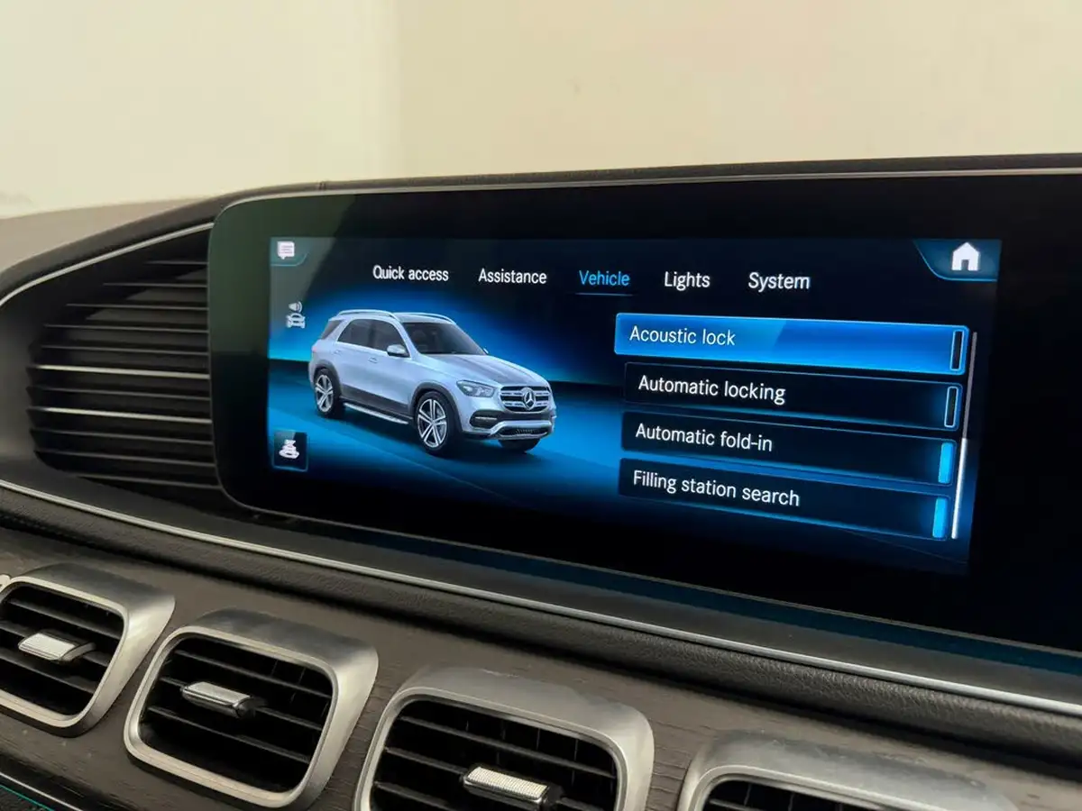 2021-mercedes-benz-gle-class-29d-gle350d-amg-line-premium-7-big-62