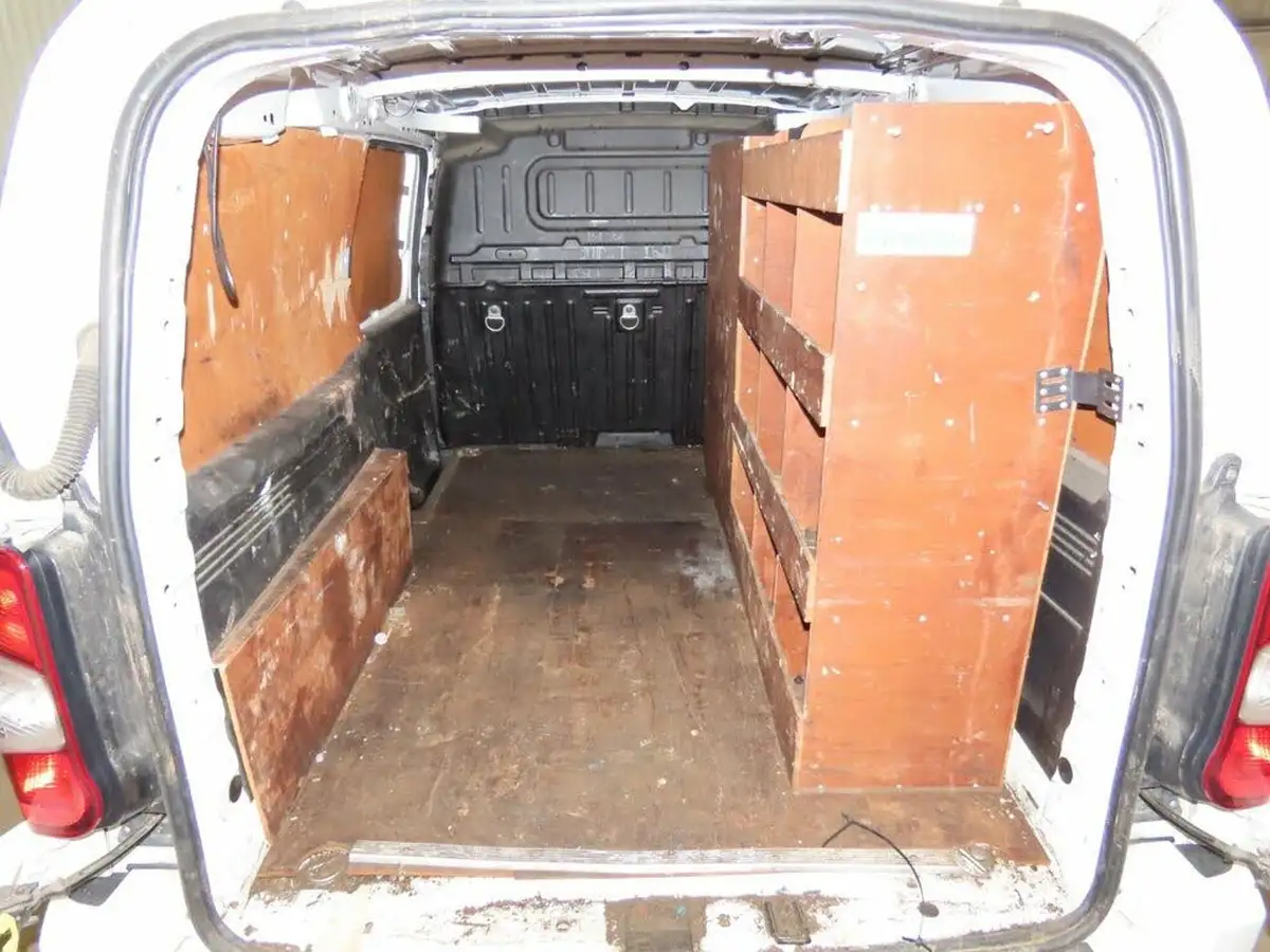 2020-vauxhall-combo-15cdti-le-nav-2300-l2h1-big-7