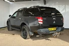 2017-mitsubishi-l200-24di-d-barbarian-svp-auto-small-1