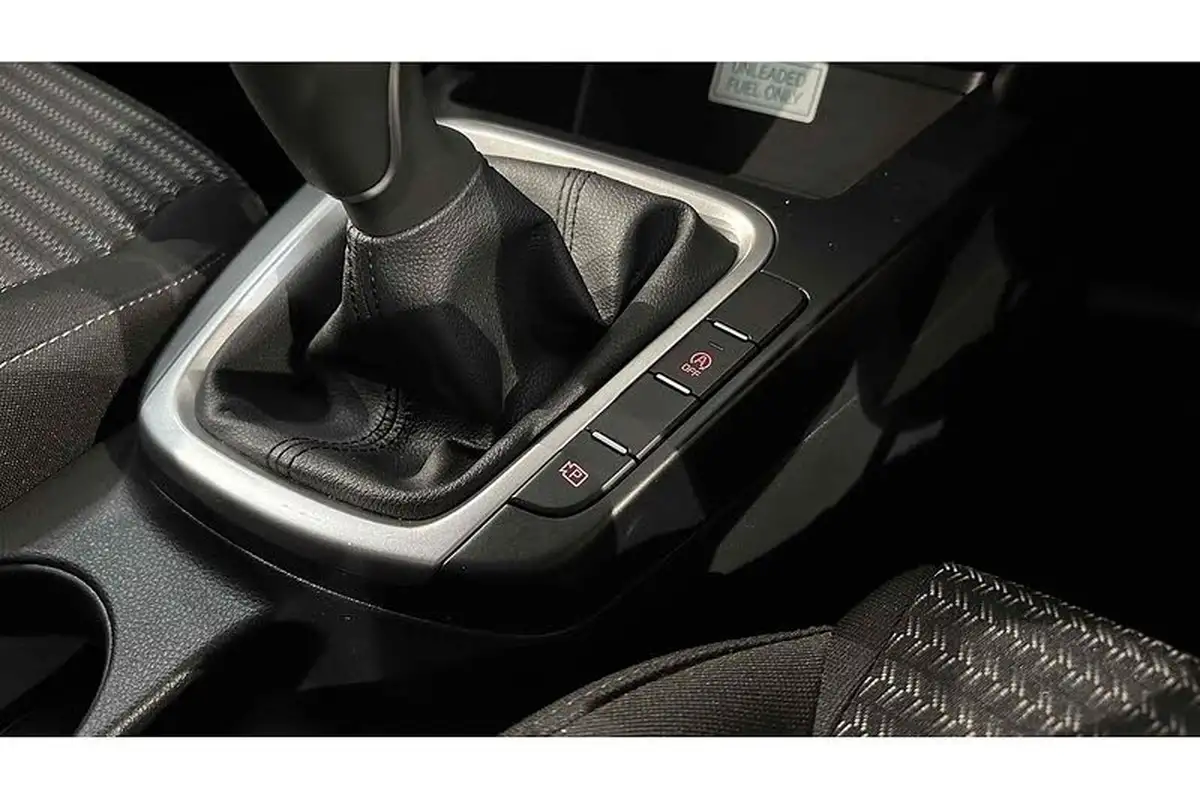 2023-kia-ceed-15-t-gdi-2-158bhp-sportswagon-big-40