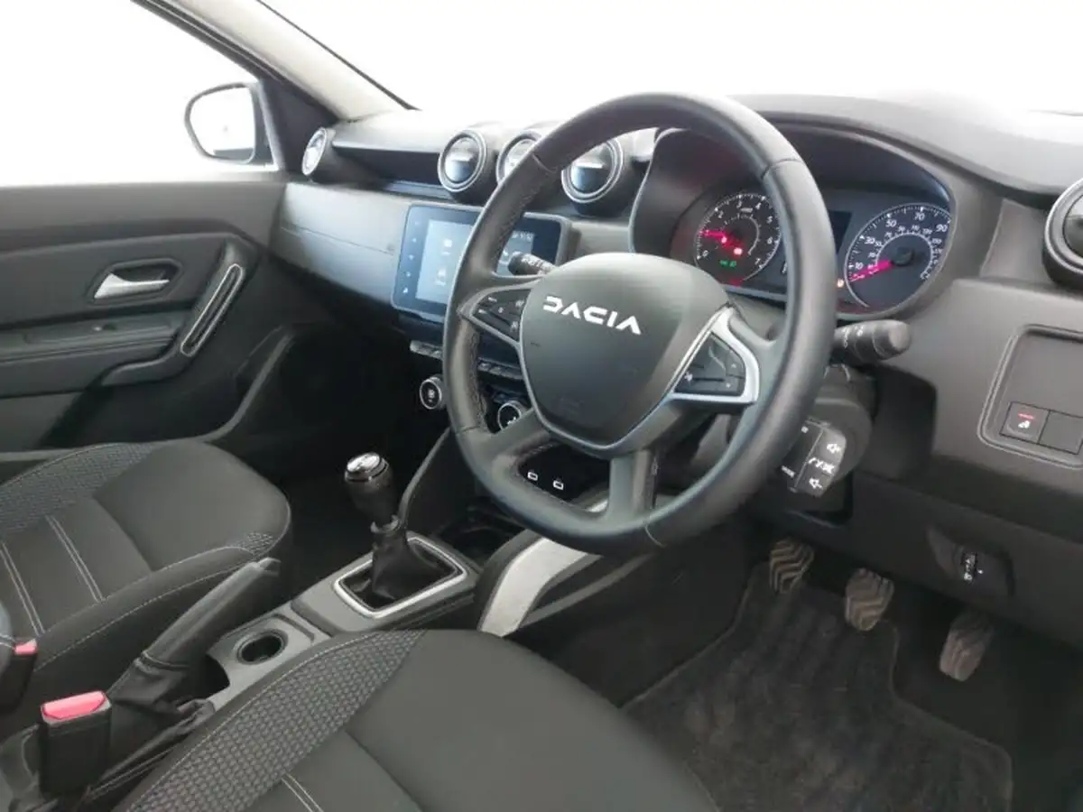 2024-dacia-duster-09-tce-journey-big-10