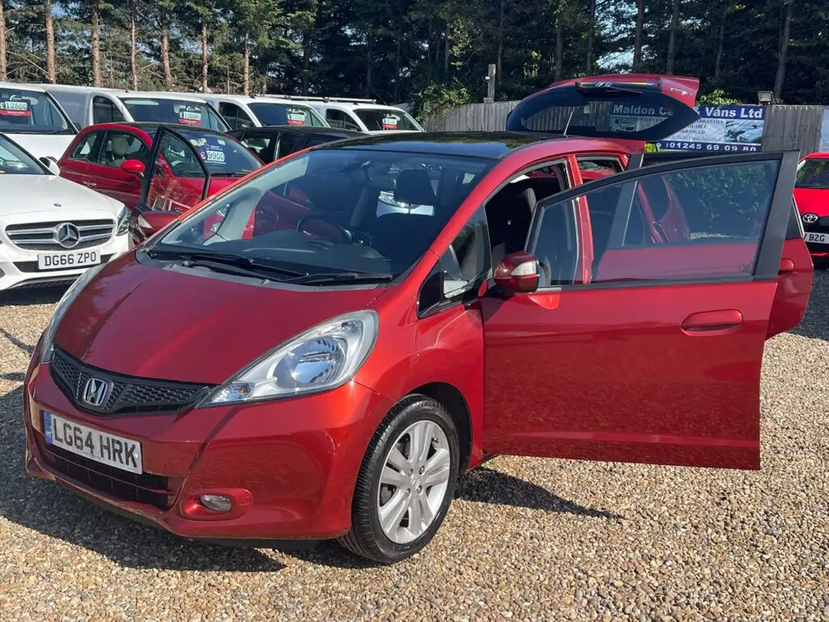 2014-honda-jazz-14-ex-big-25