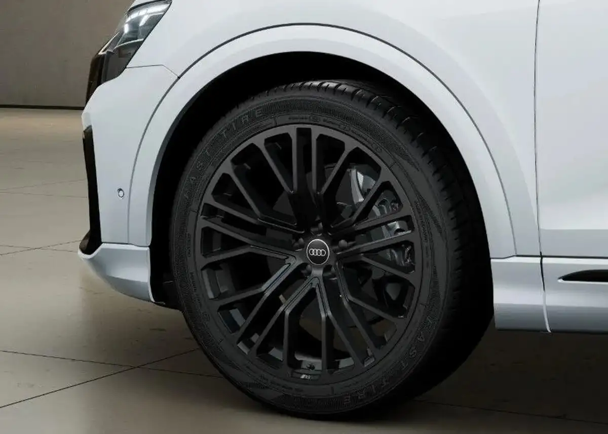 2025-audi-q8-30-50-tdi-black-edition-big-6