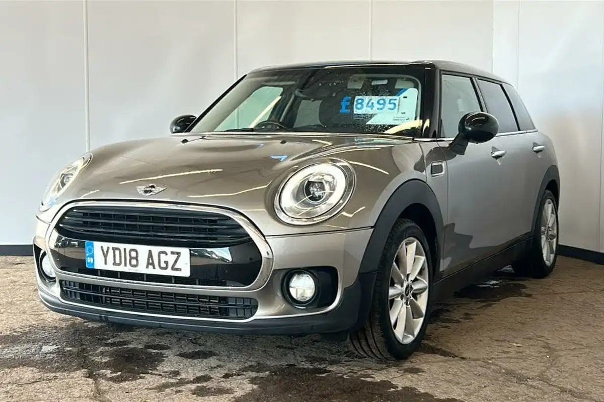 2018-mini-clubman-15-cooper-ss-auto-big-2