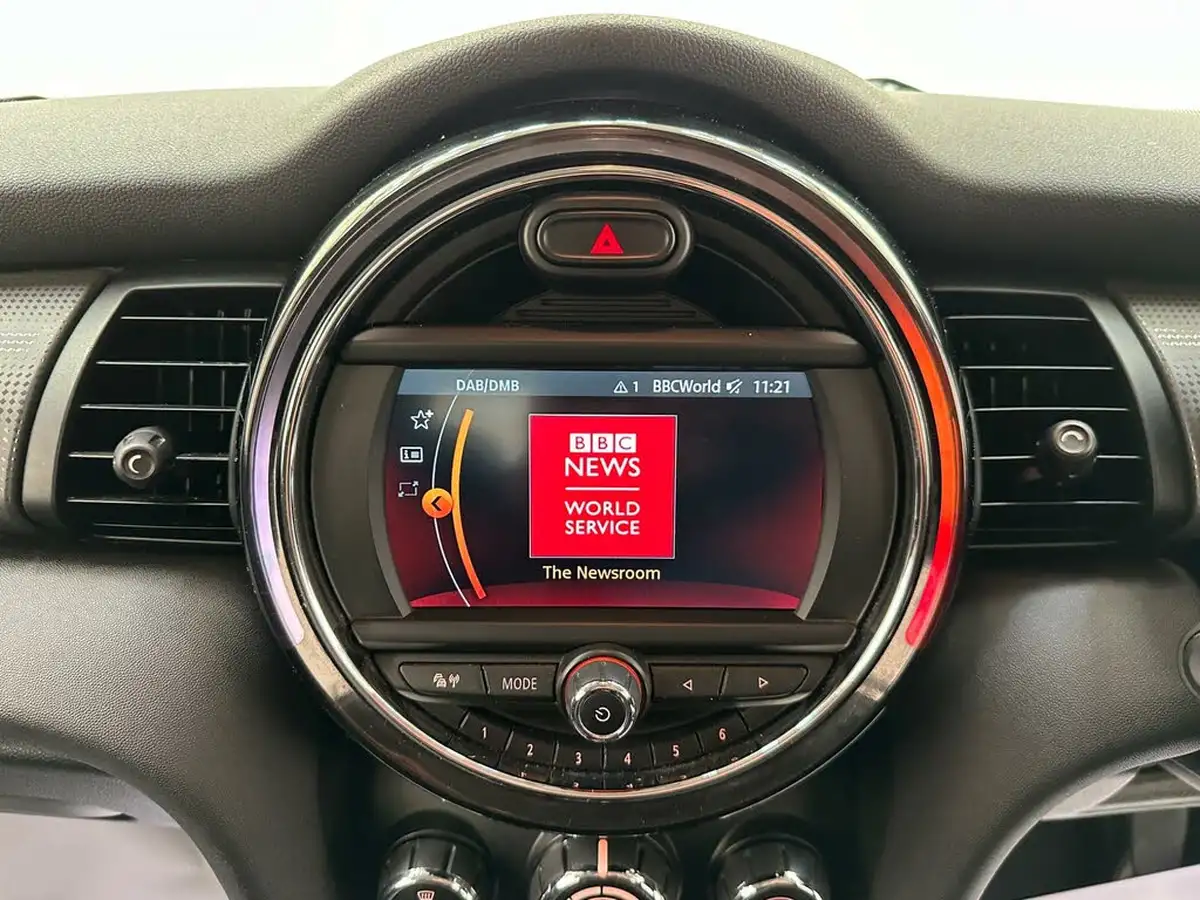 2018-mini-cooper-15td-cooper-d-series-ii-ss-hatchback-5d-big-12