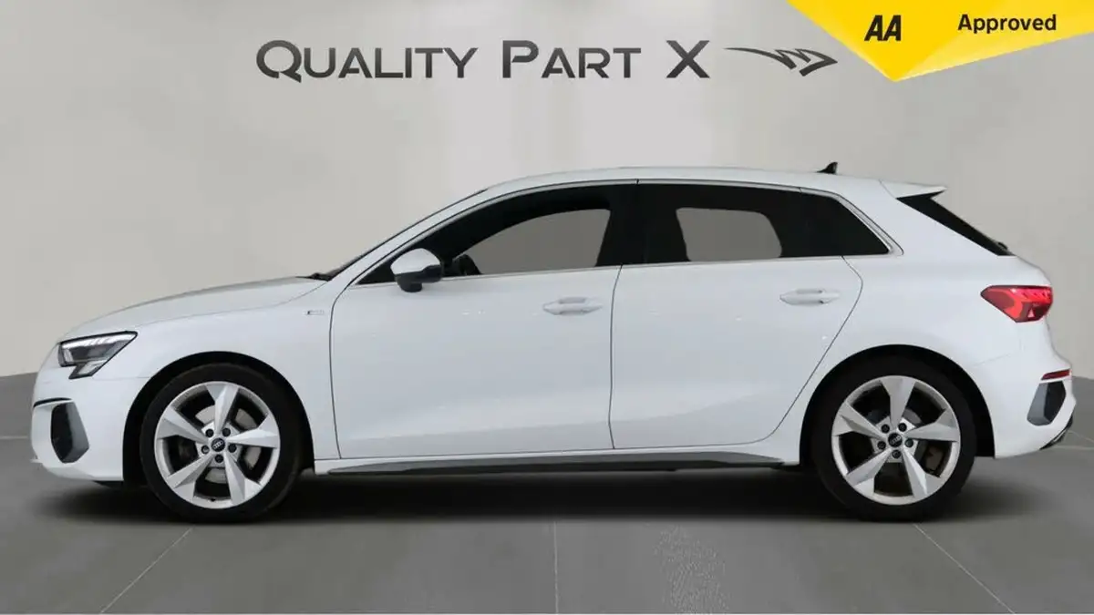 2021-audi-a3-15-35-tfsi-s-line-sportback-5d-big-3