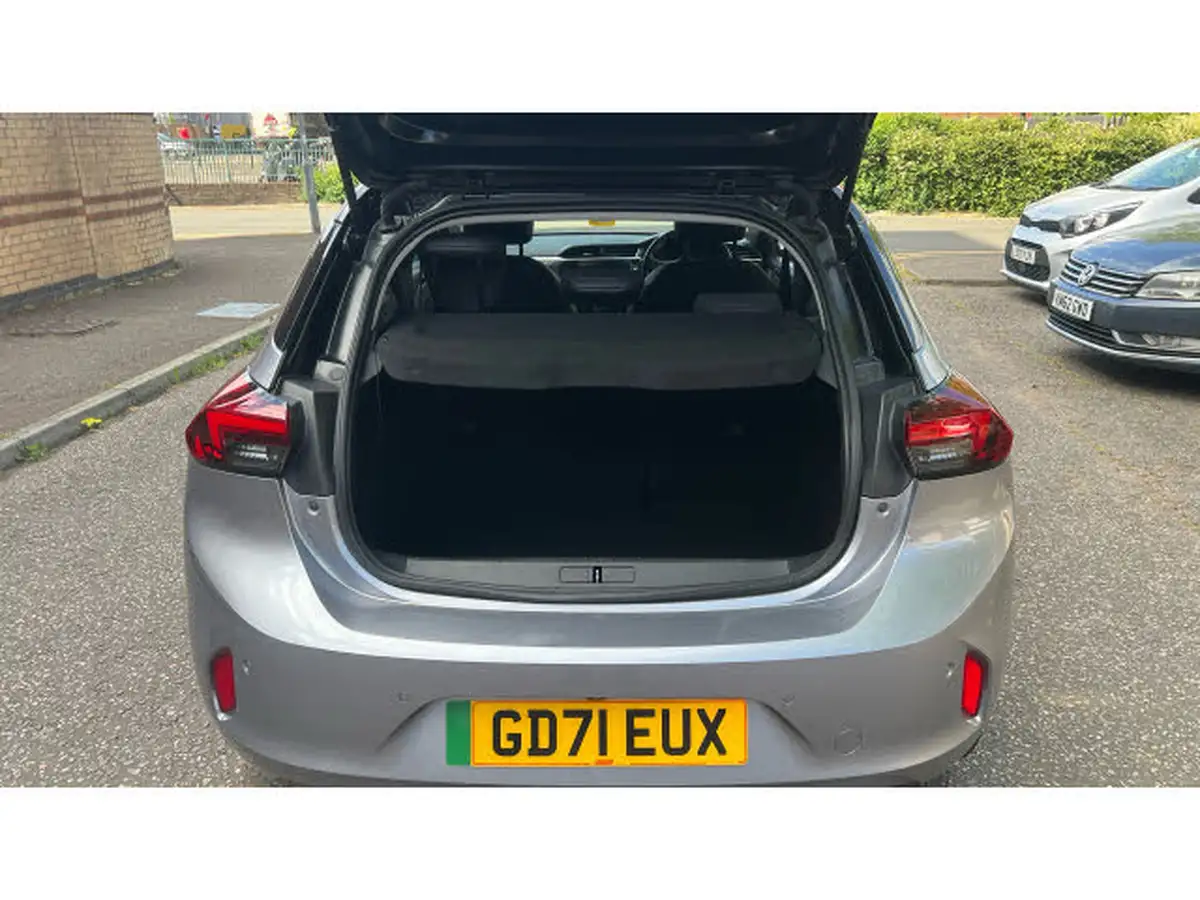 2022-vauxhall-corsa-e-elite-premium-big-3