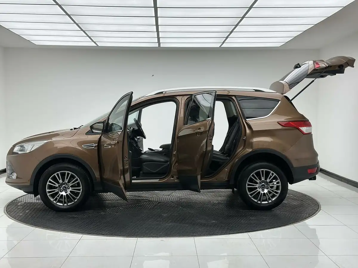 2014-ford-kuga-20tdci-titanium-163ps-awd-powershift-big-11