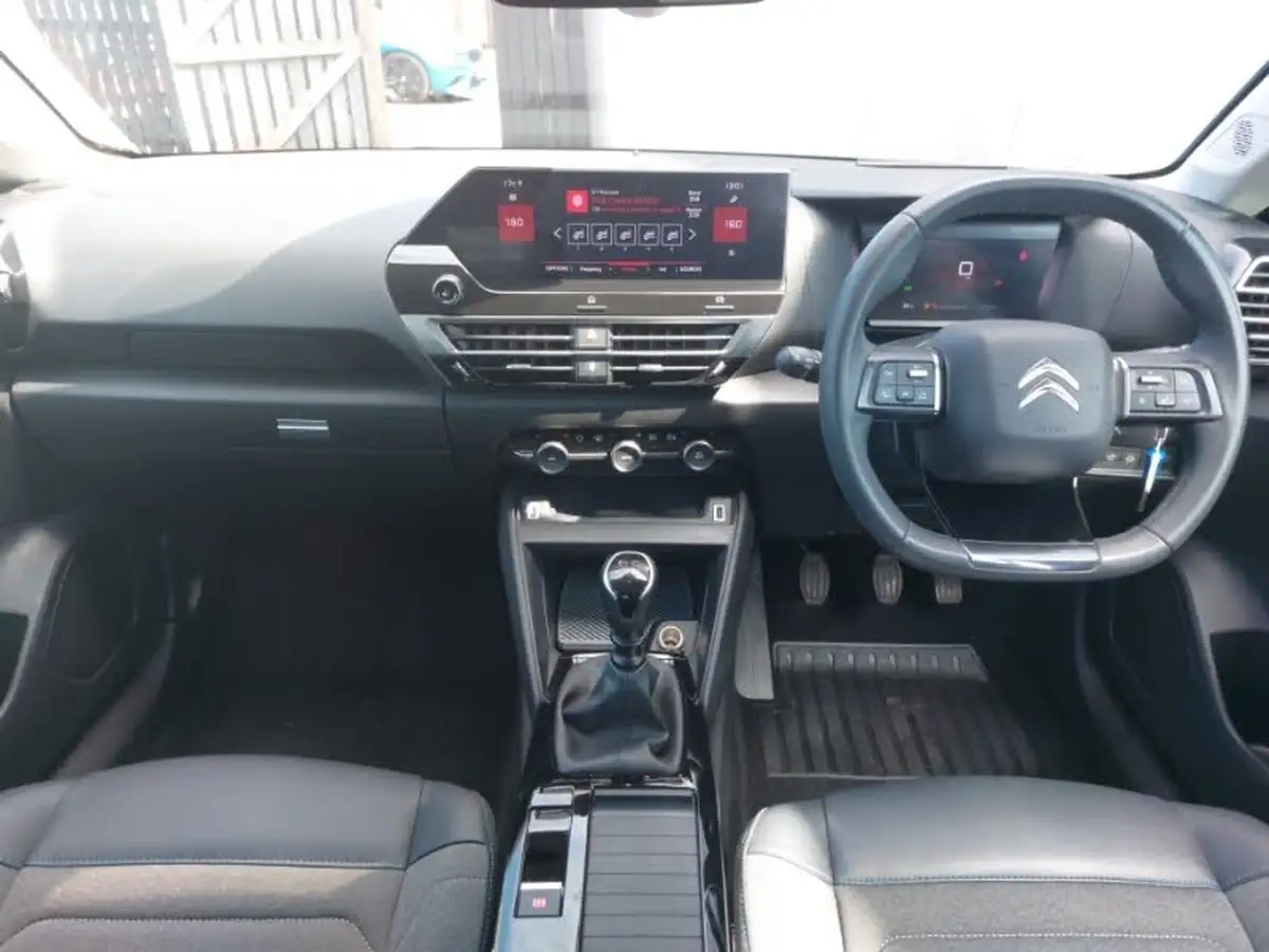 2021-citroen-c4-12-puretech-sense-plus-big-2