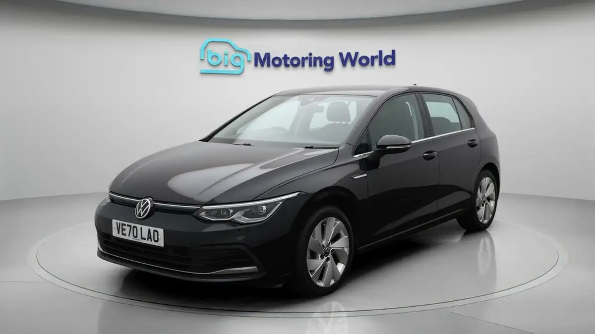 2021-volkswagen-golf-15-tsi-style-150ps-hatchback-big-3