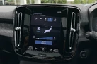 2022-volvo-xc40-15-t4-r-design-small-37